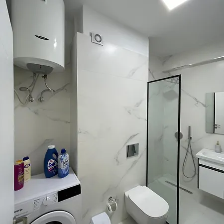 Apartment Enea 3 *